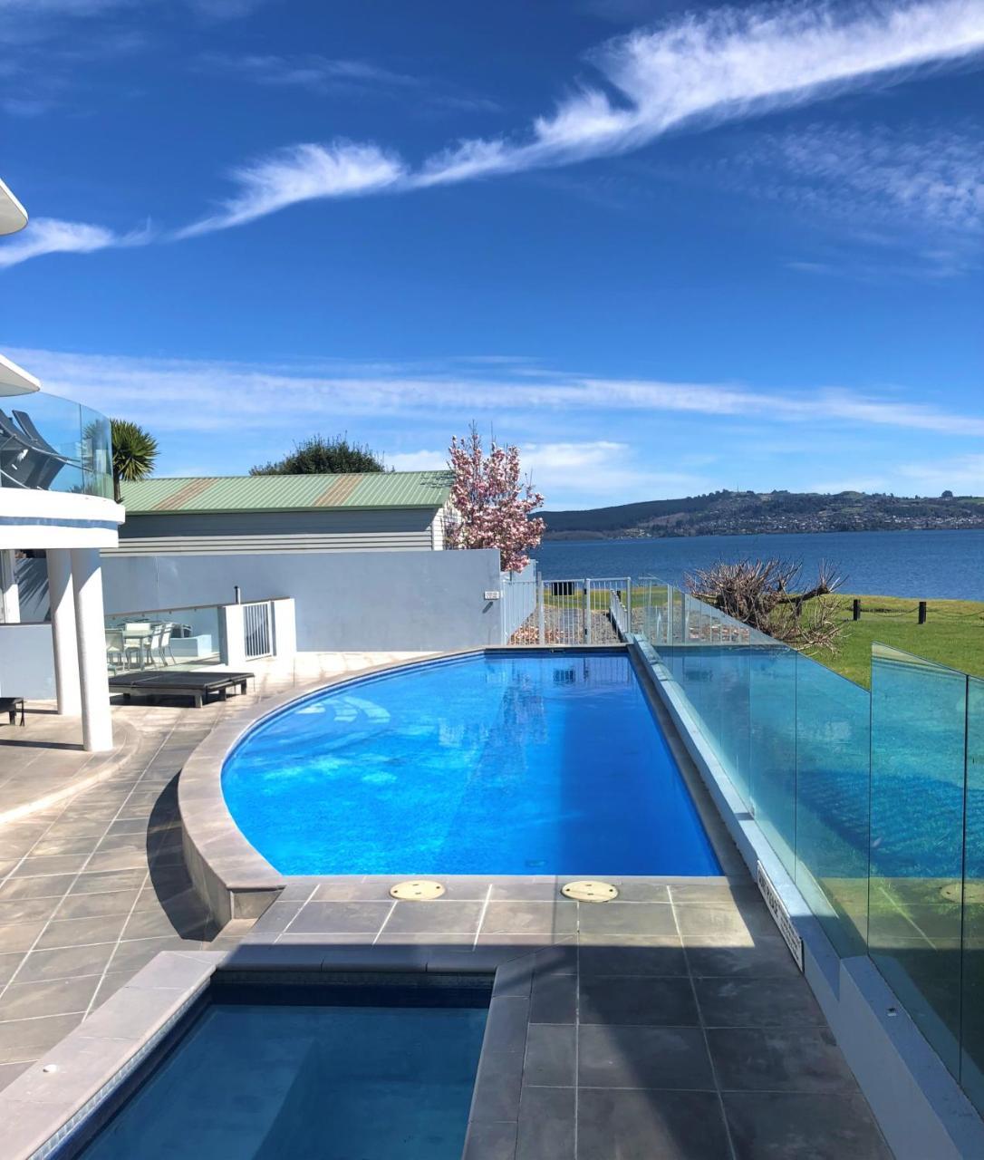 Lakeside Apartment Waimahana 1 Taupo Zewnętrze zdjęcie
